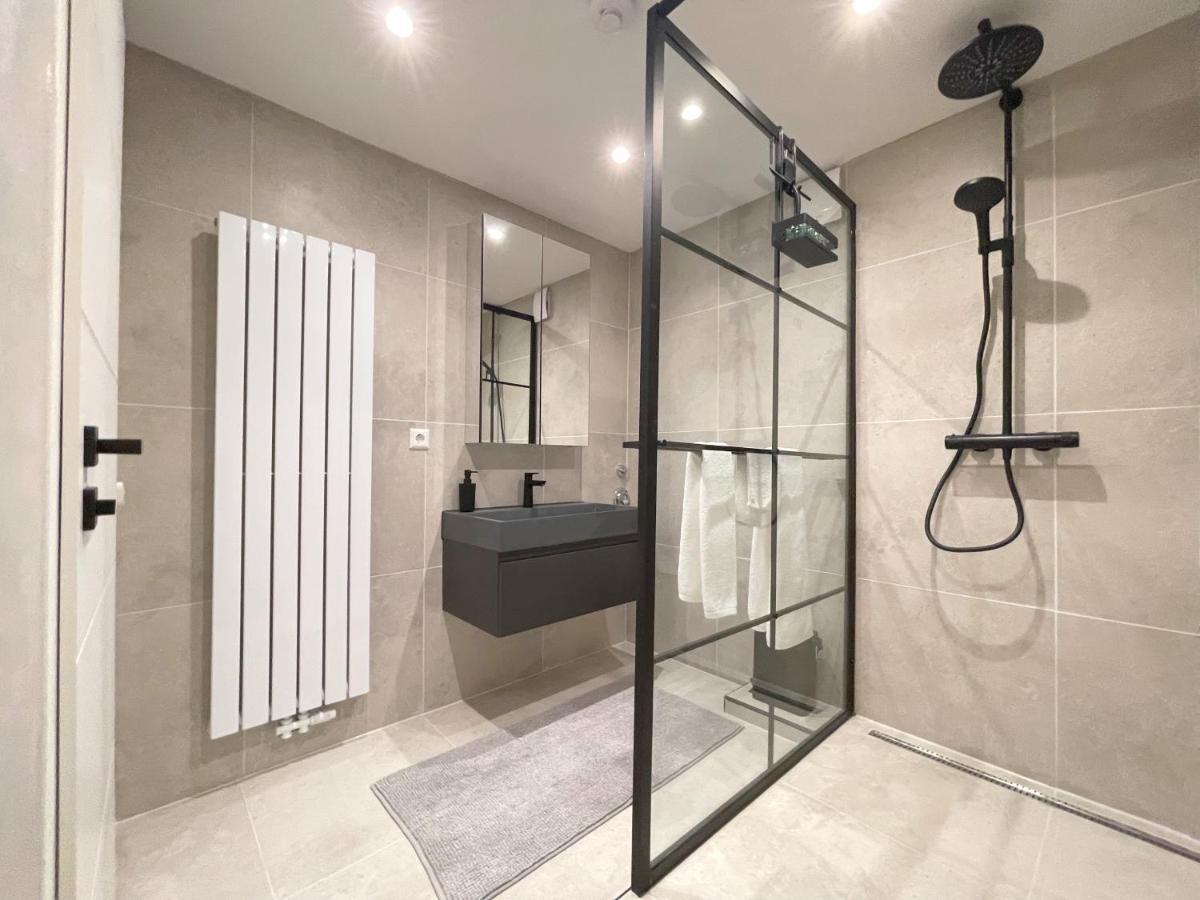 F10 Apartments أولم المظهر الخارجي الصورة
