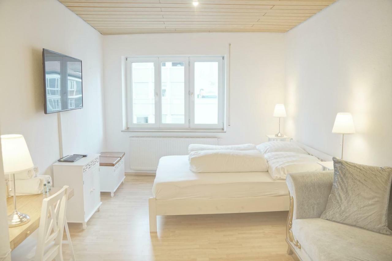 F10 Apartments أولم المظهر الخارجي الصورة